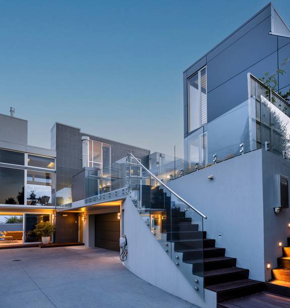 tauranga s luxury house market